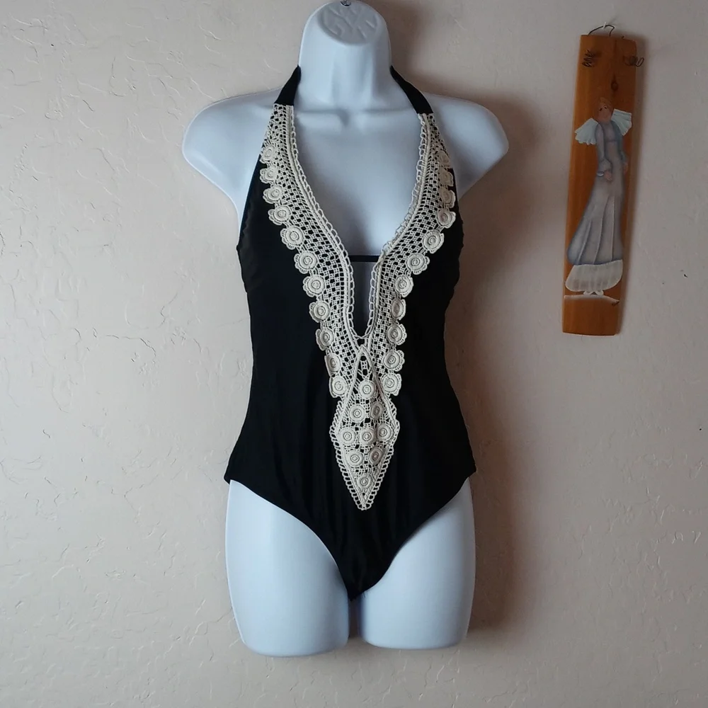 Kona Sol One Piece Bathing Suit
